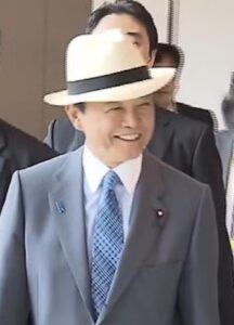 麻生太郎